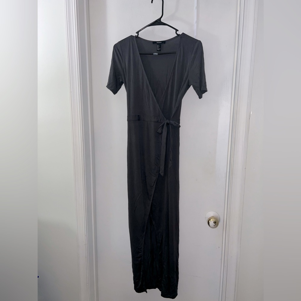 Forever 21 Side Tie Side Split Maxi Dress - Picture 1 of 4